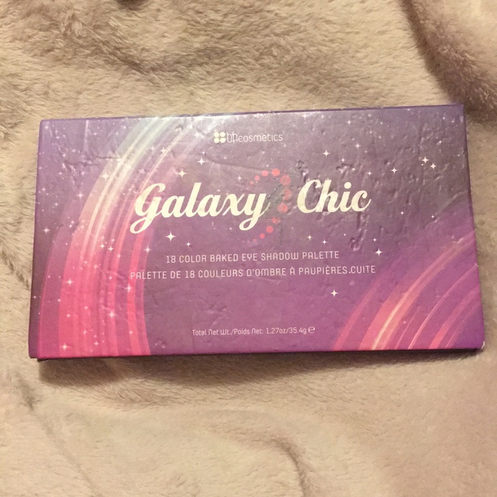 Galaxy eyeshadow pallet